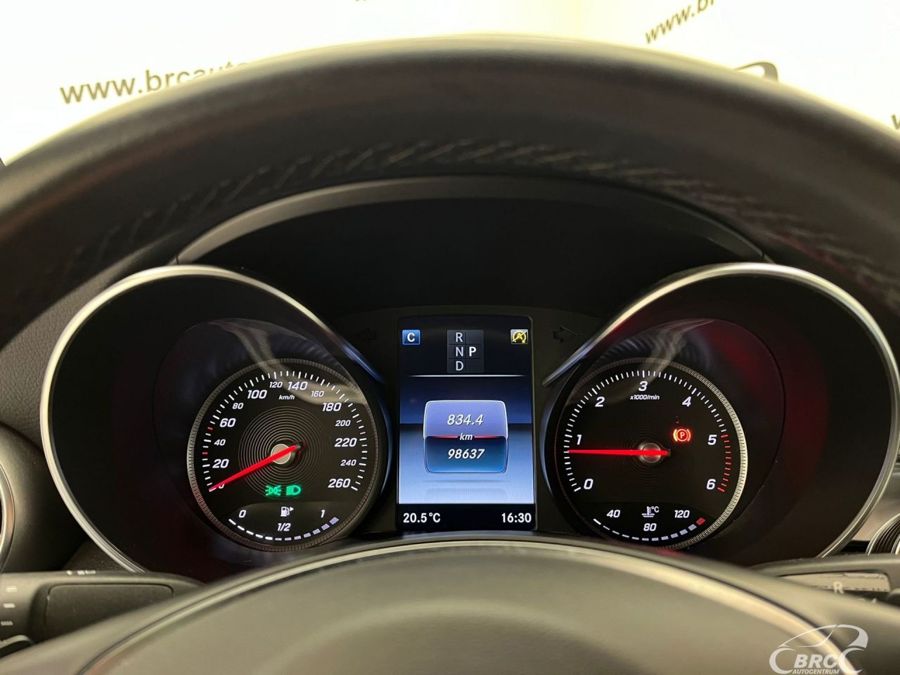 Mercedes-Benz GLC220 | 18