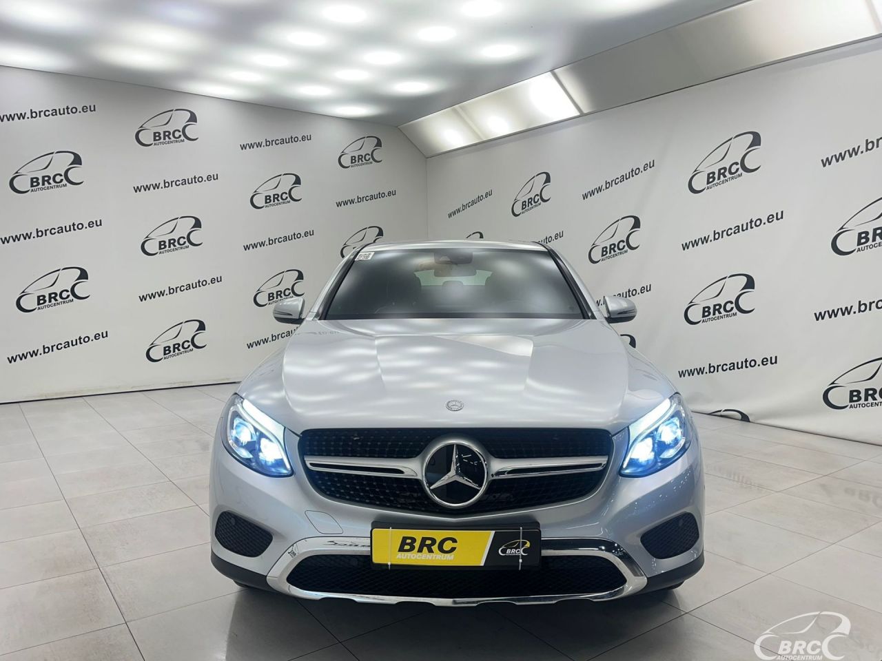 Mercedes-Benz GLC220 | 3