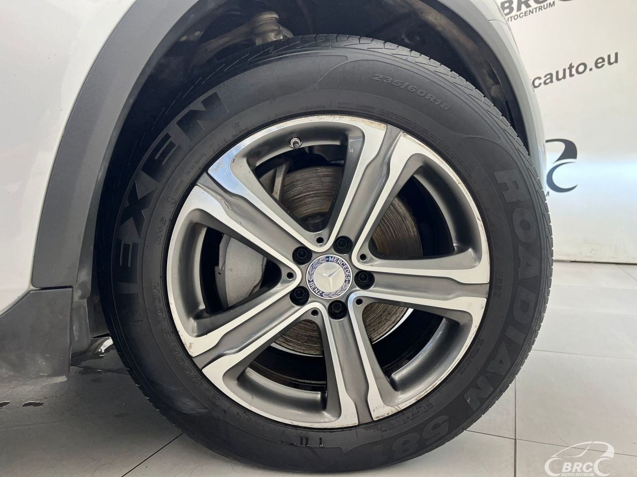 Mercedes-Benz GLC220 | 11