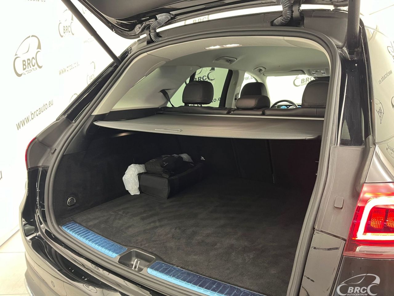 Mercedes-Benz GLE350 | 10