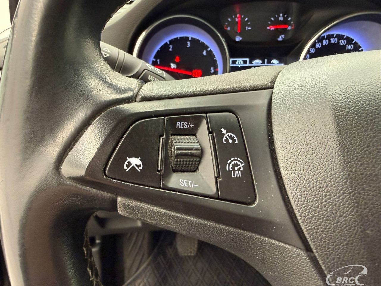 Opel Astra | 10