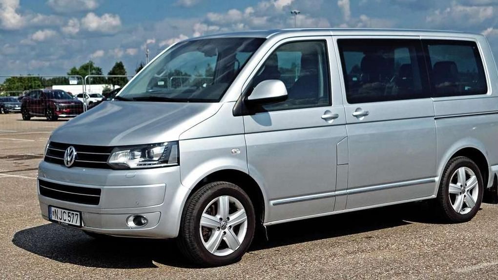 Volkswagen Multivan | 9