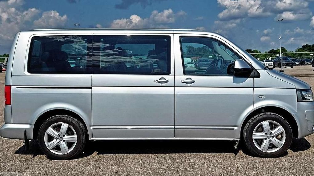 Volkswagen Multivan | 6
