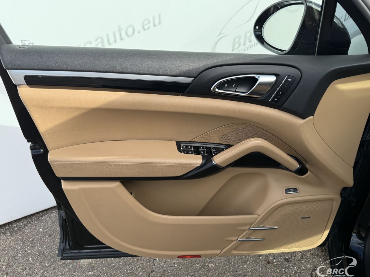 Porsche Cayenne | 19