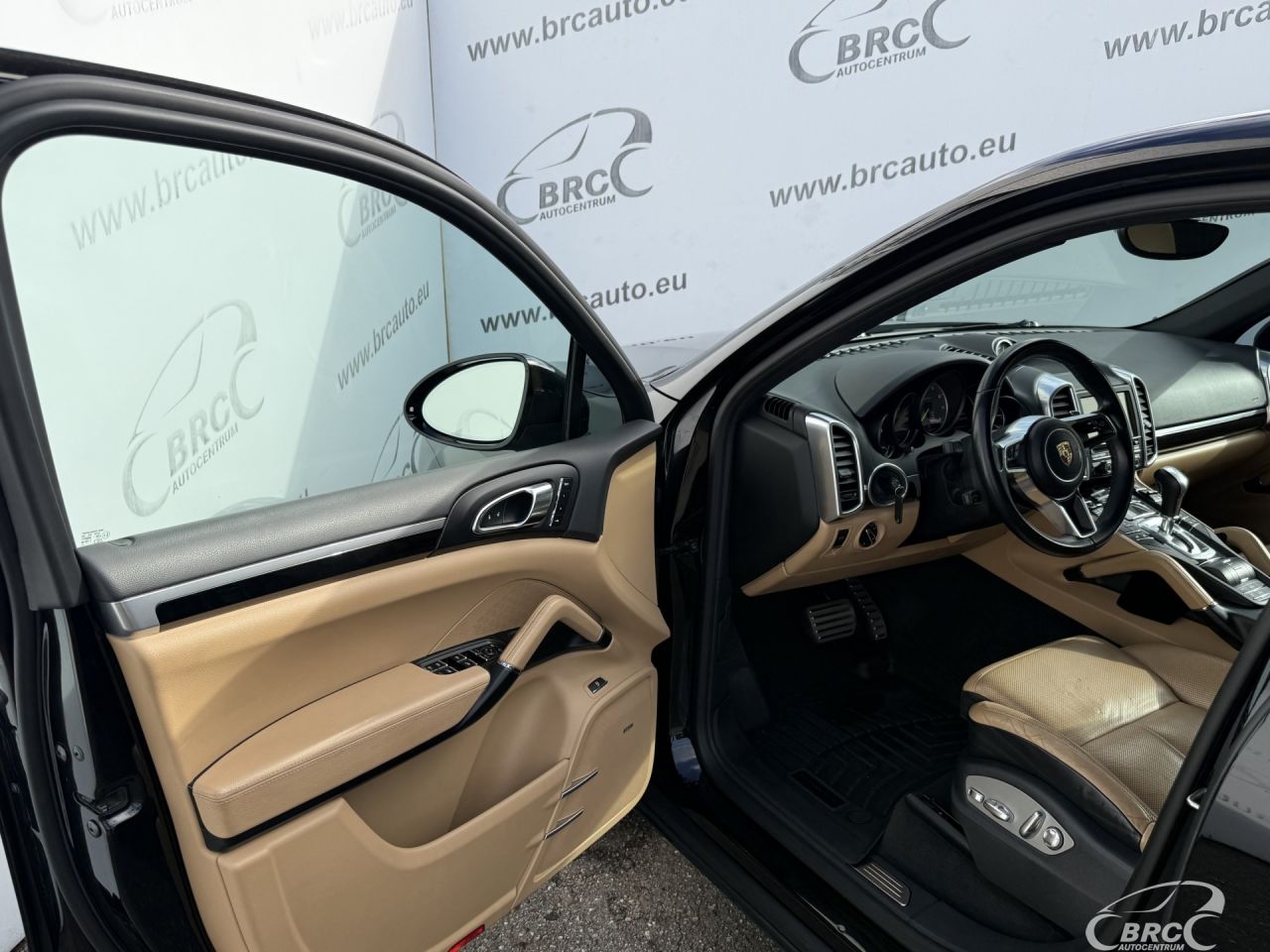 Porsche Cayenne | 18