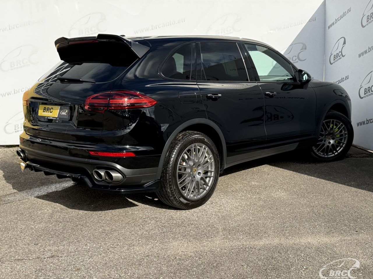 Porsche Cayenne | 1