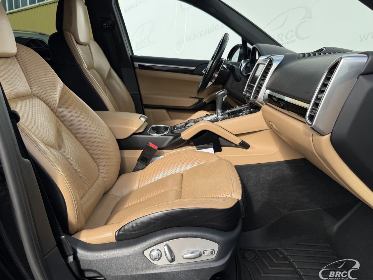 Porsche Cayenne | 8