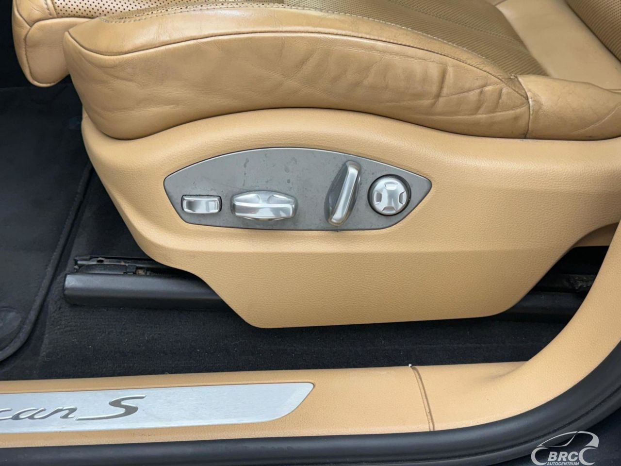Porsche Macan | 16