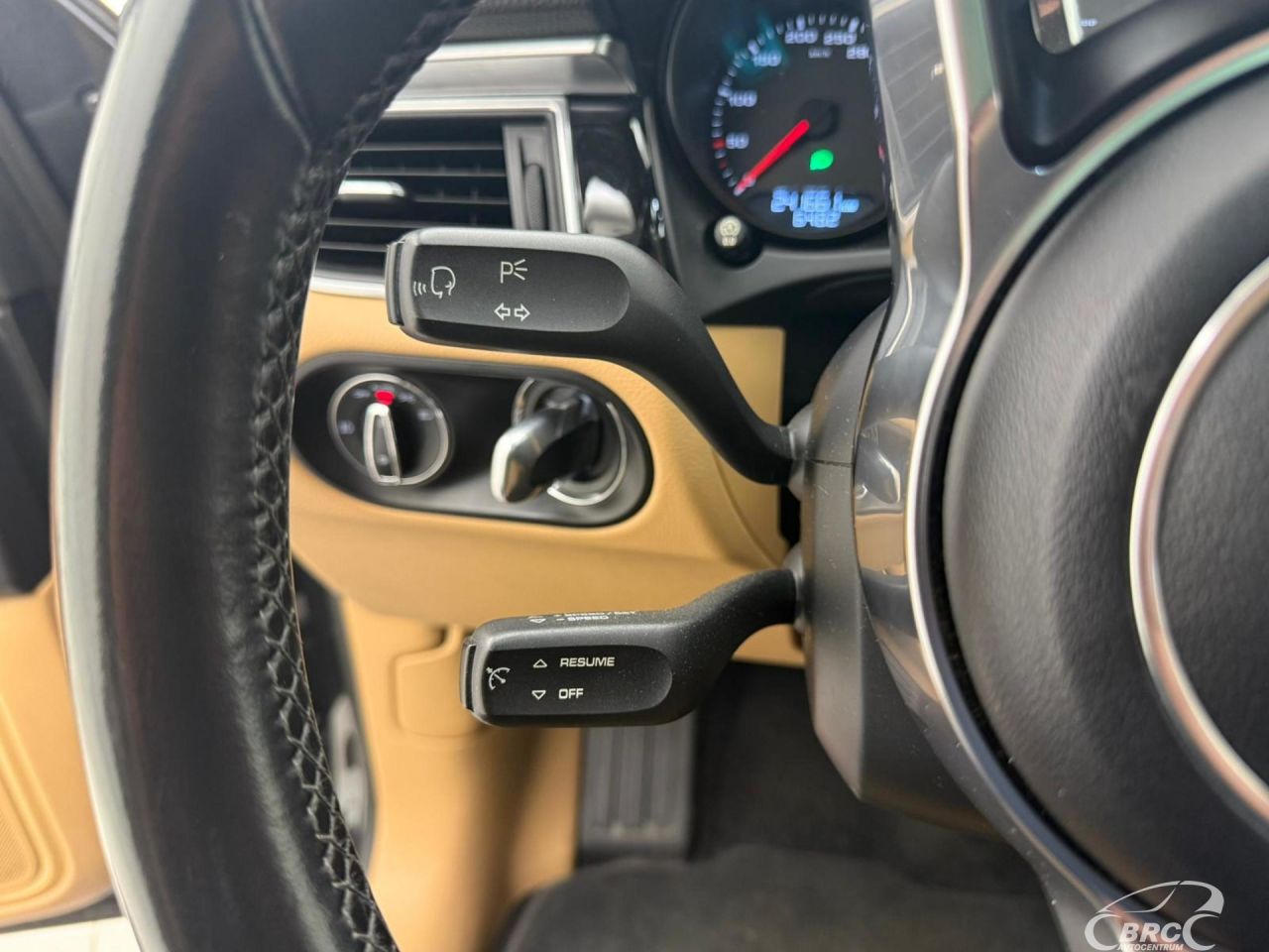 Porsche Macan | 12