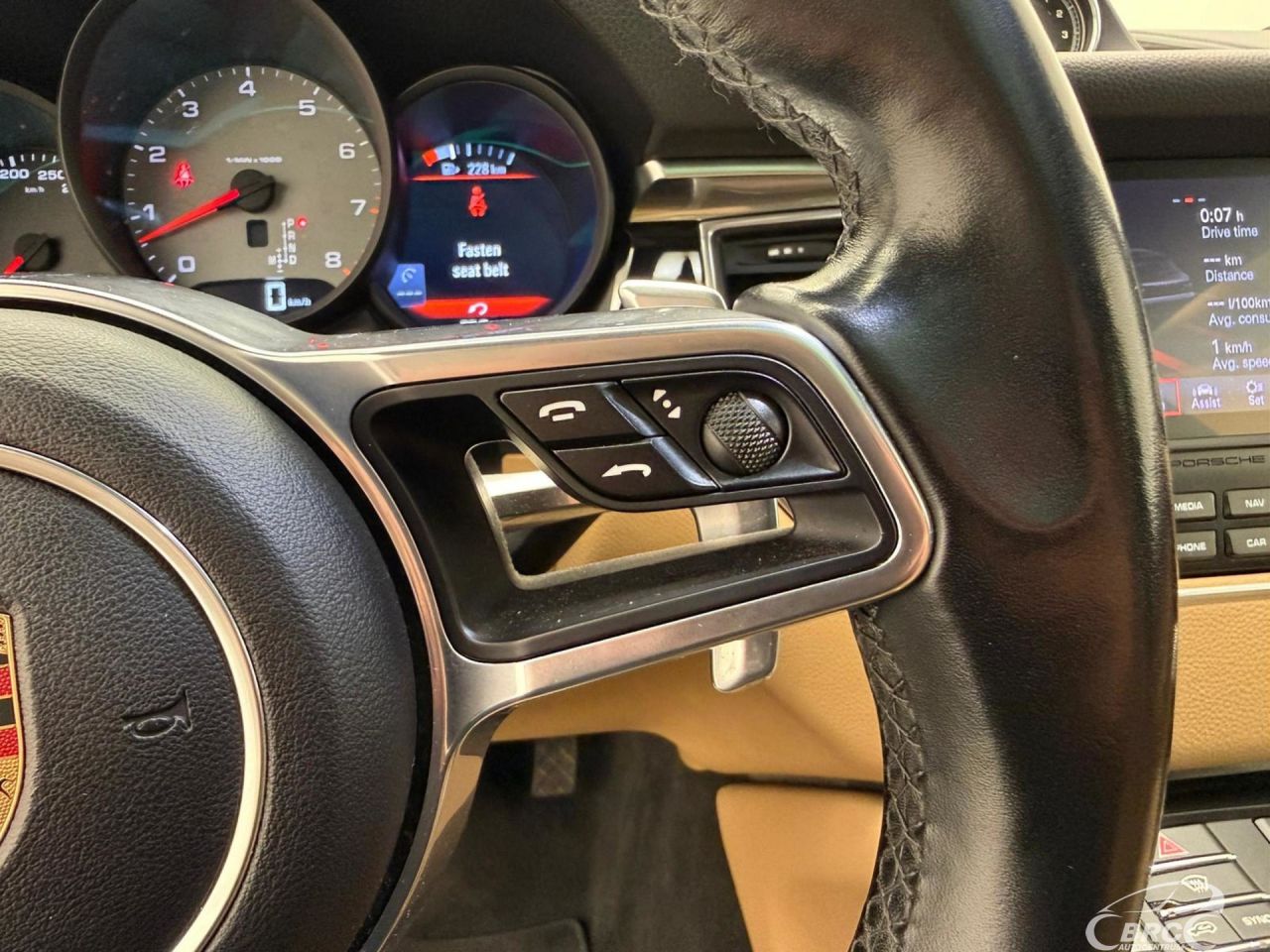 Porsche Macan | 14