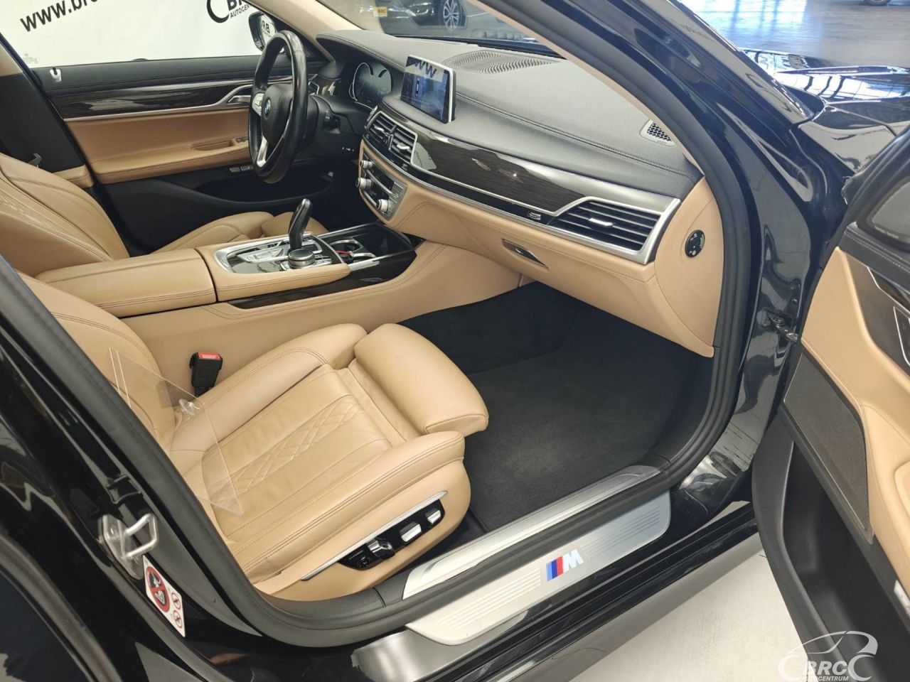 BMW 730 | 13