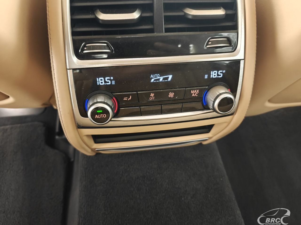 BMW 730 | 11