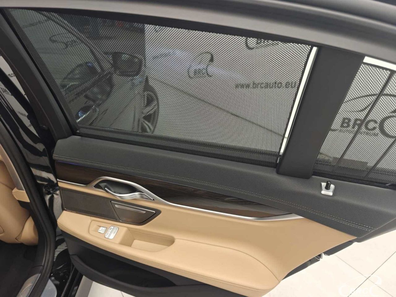 BMW 730 | 19