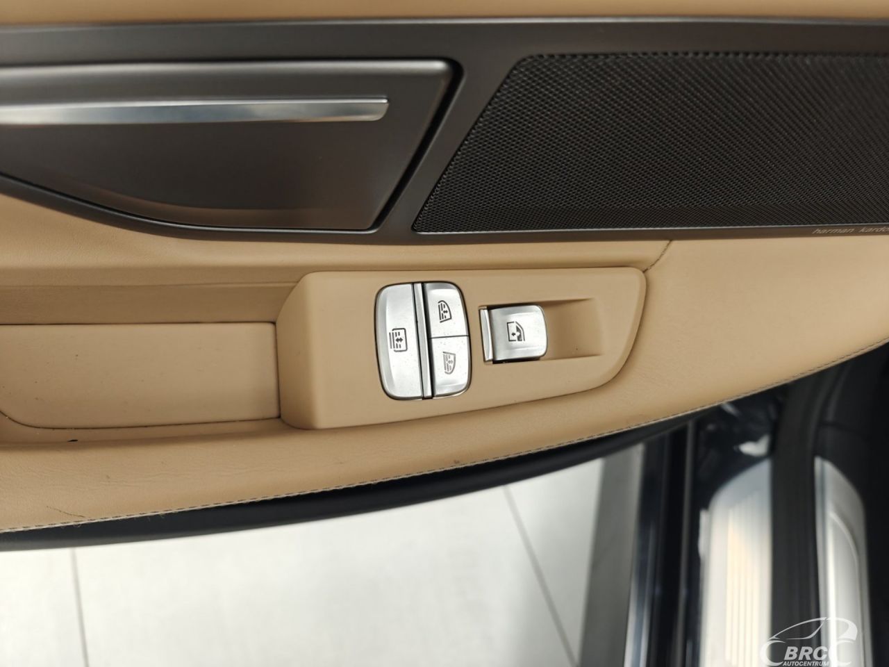 BMW 730 | 6