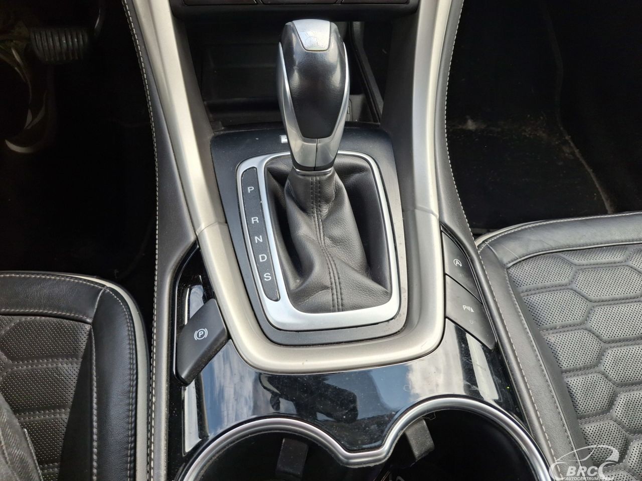 Ford Mondeo | 13