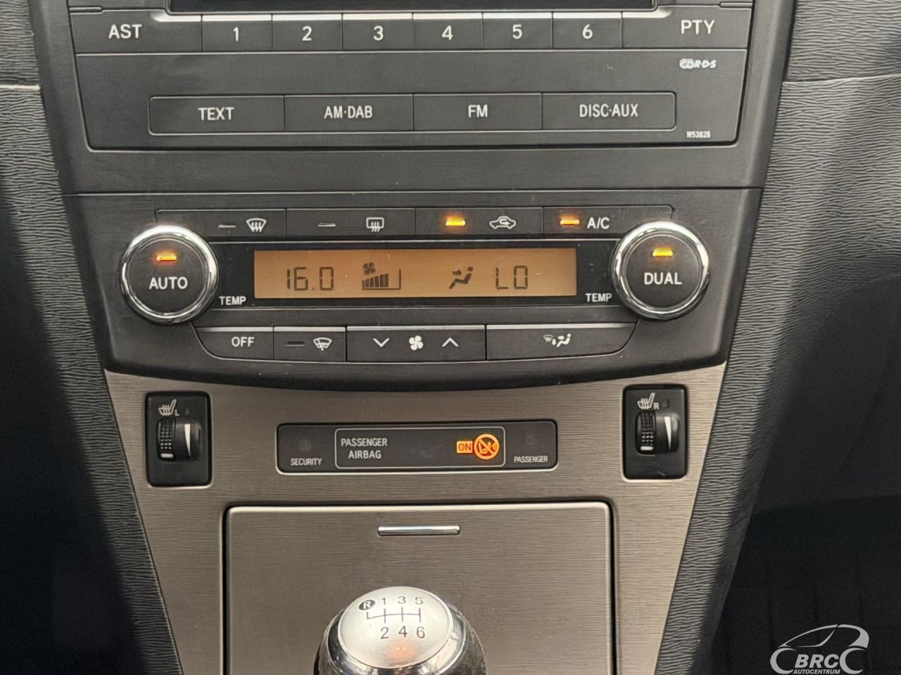 Toyota Avensis | 15