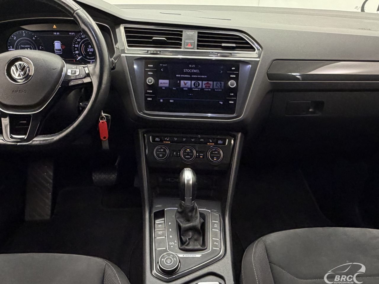 Volkswagen Tiguan | 14