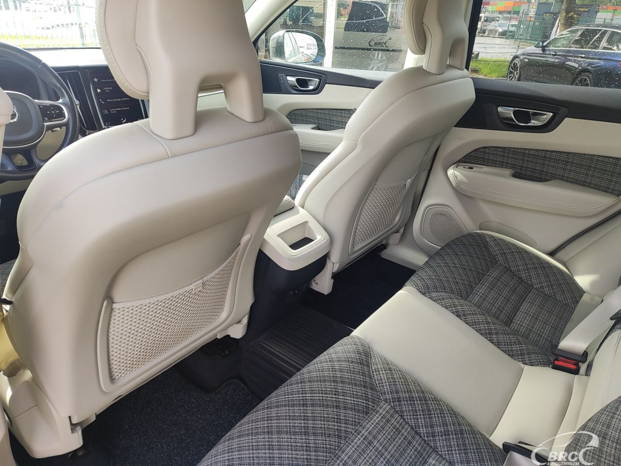 Volvo XC60 | 15