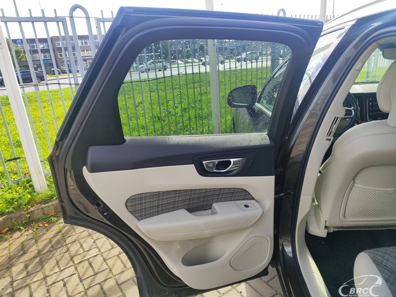 Volvo XC60 | 13