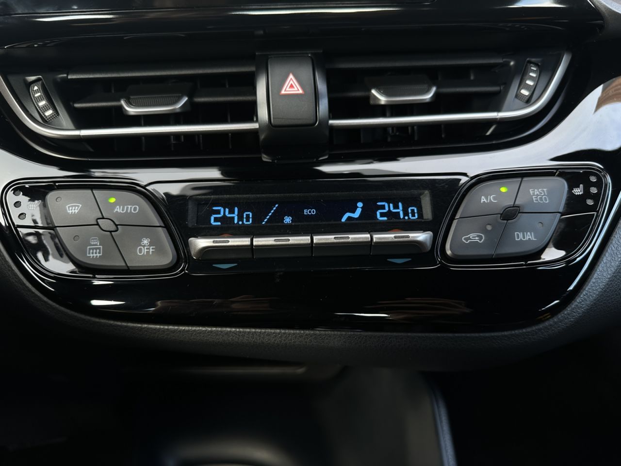 Toyota C-HR | 18
