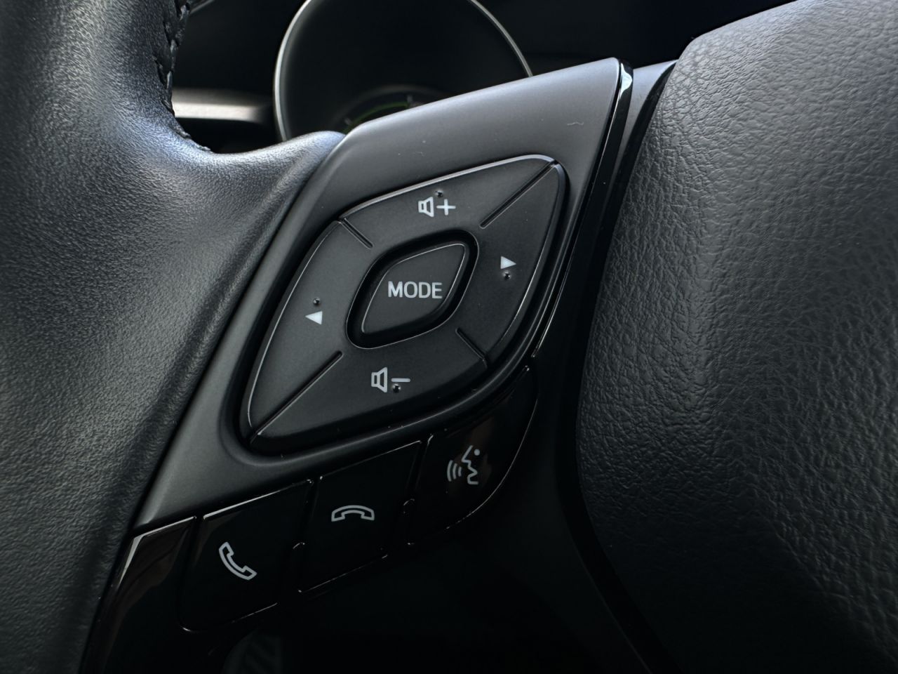 Toyota C-HR | 9