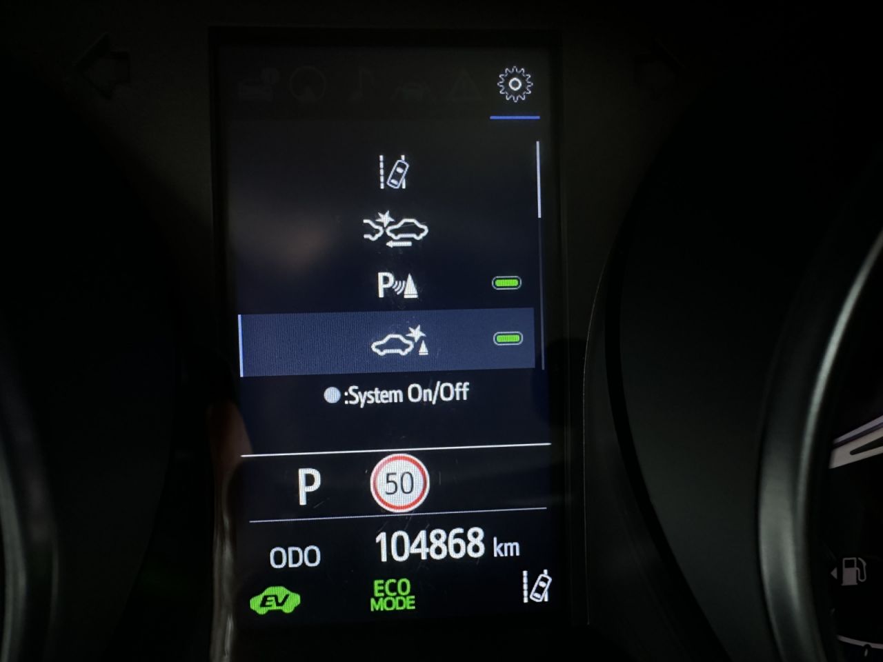 Toyota C-HR | 7