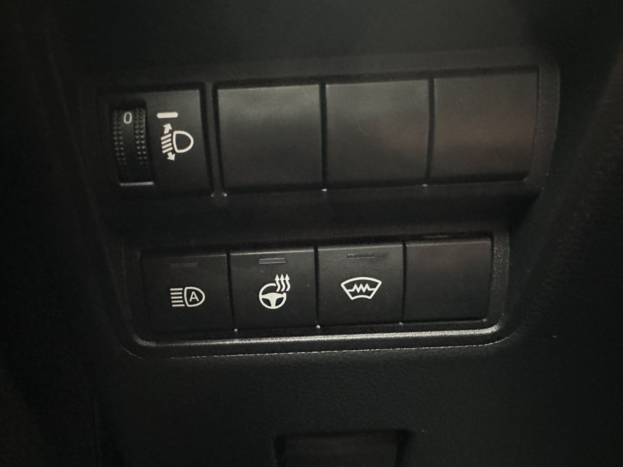 Toyota Yaris | 23