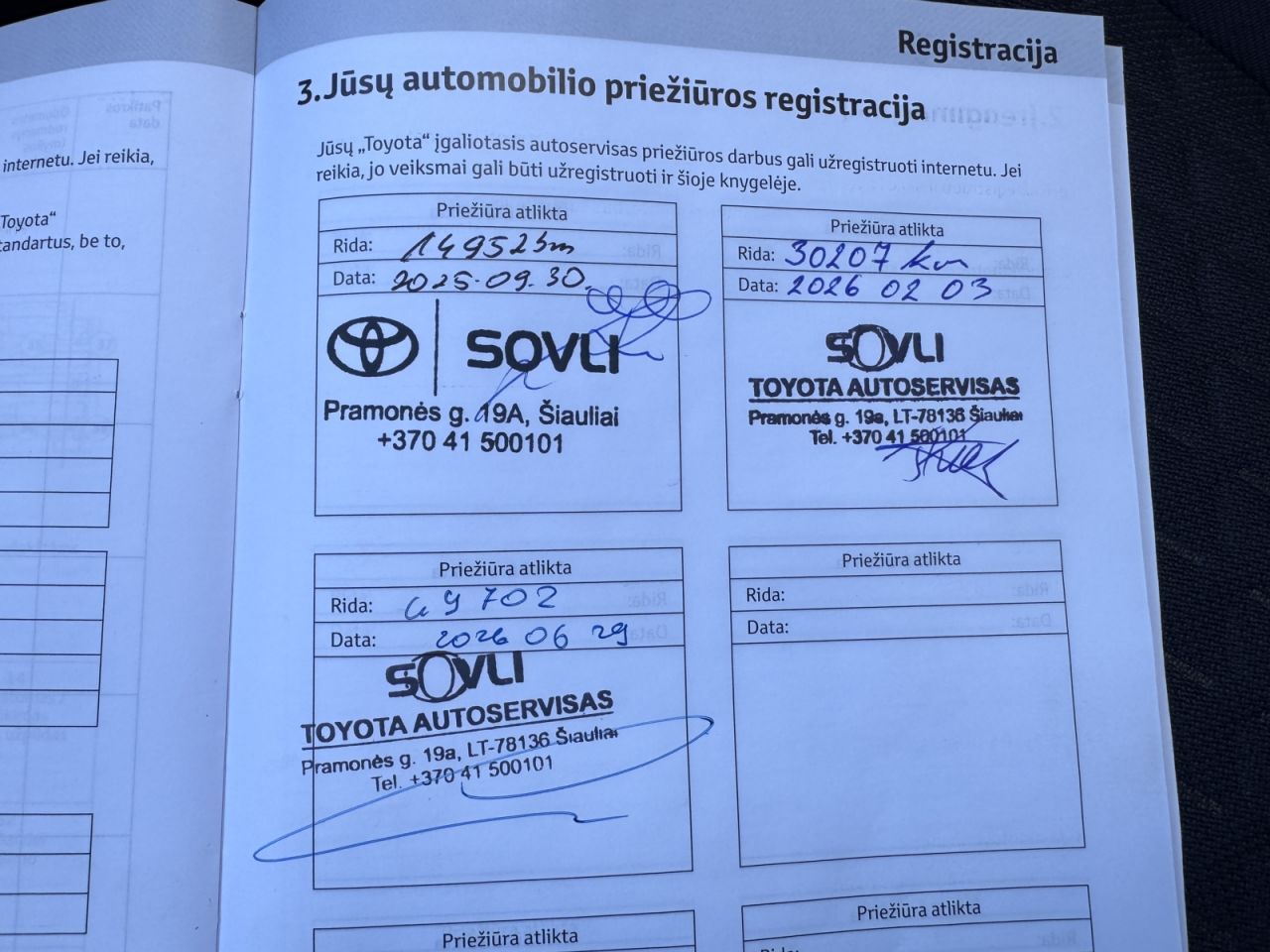 Toyota Yaris | 26