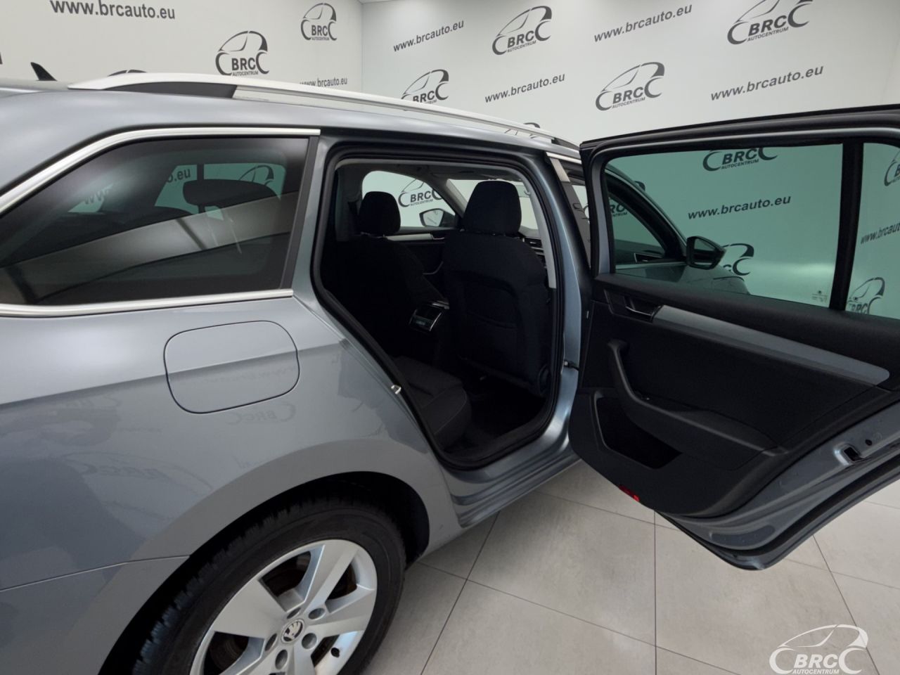 Skoda Superb | 11