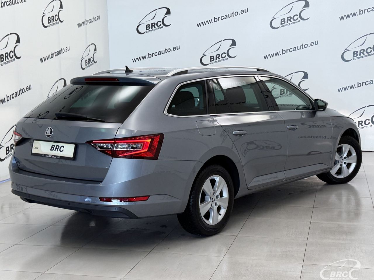Skoda Superb | 1