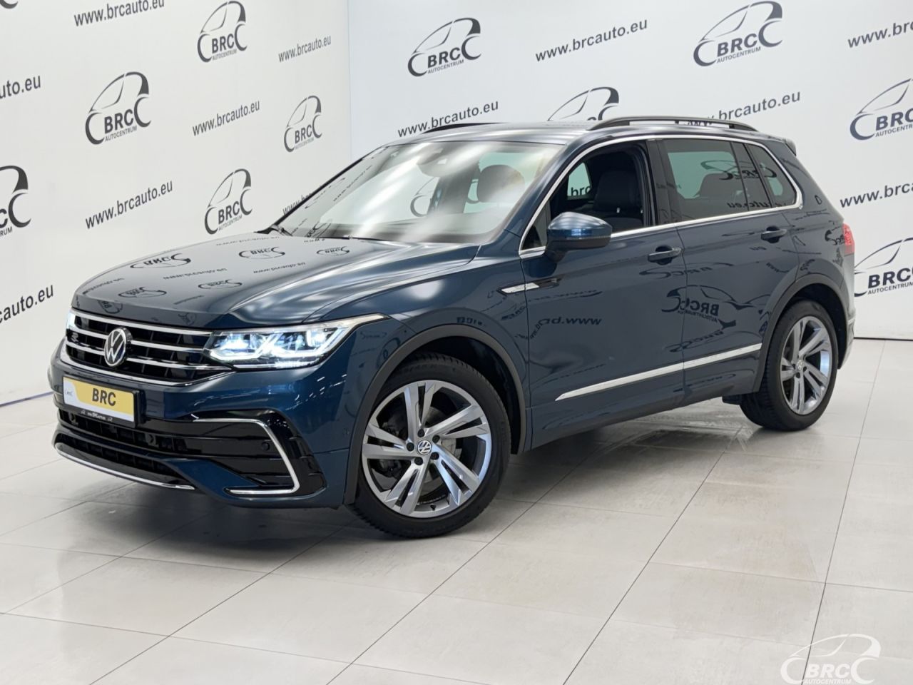 Volkswagen Tiguan | 1