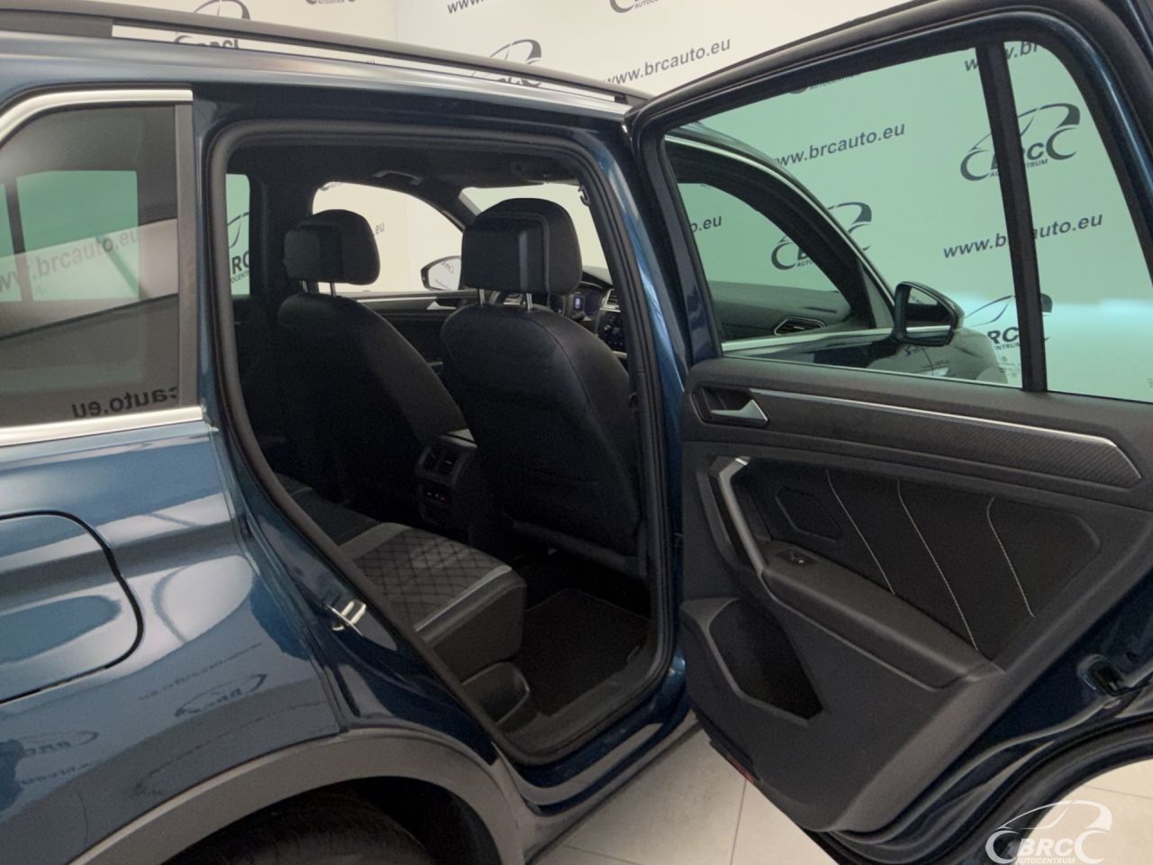 Volkswagen Tiguan | 9