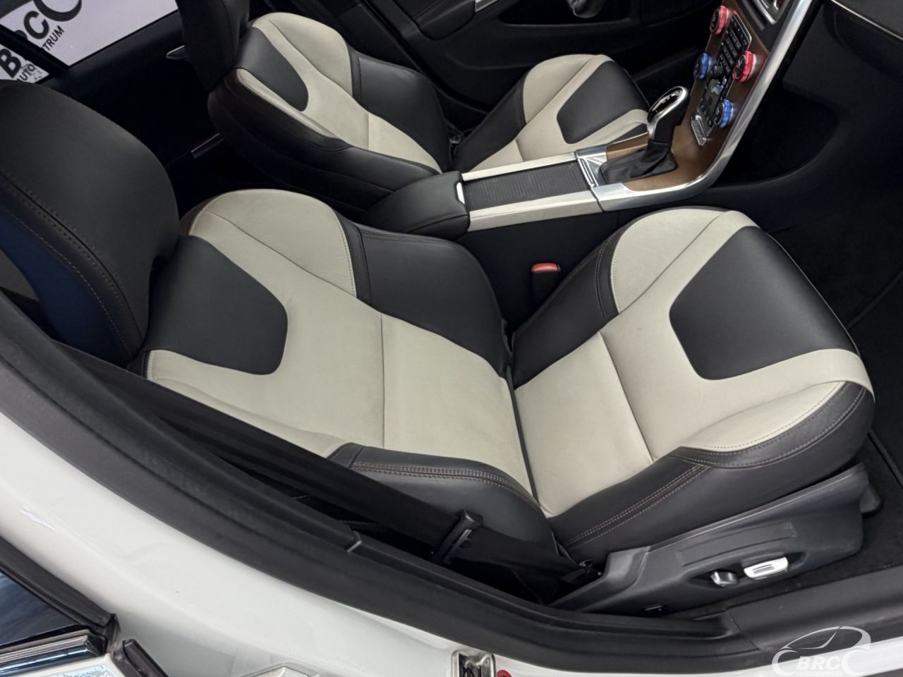 Volvo S60 | 4