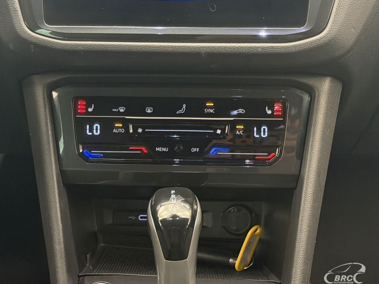 Volkswagen Tiguan | 15