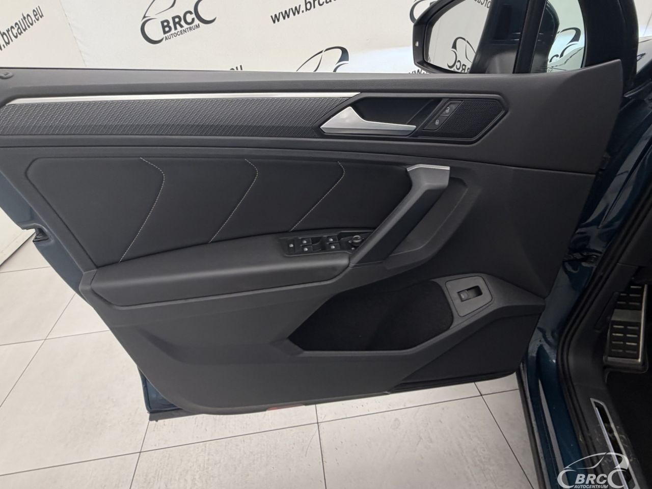Volkswagen Tiguan | 19
