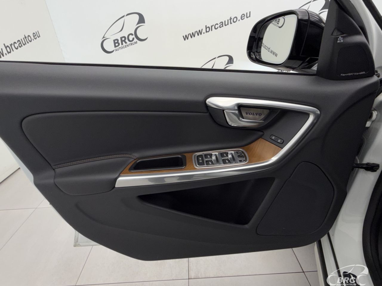 Volvo S60 | 19