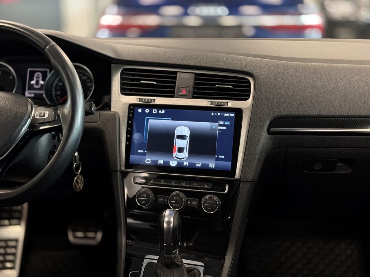 Volkswagen Golf | 9