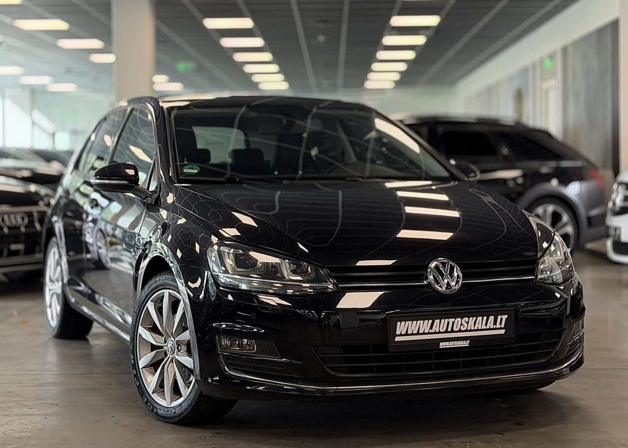 Volkswagen Golf | 1