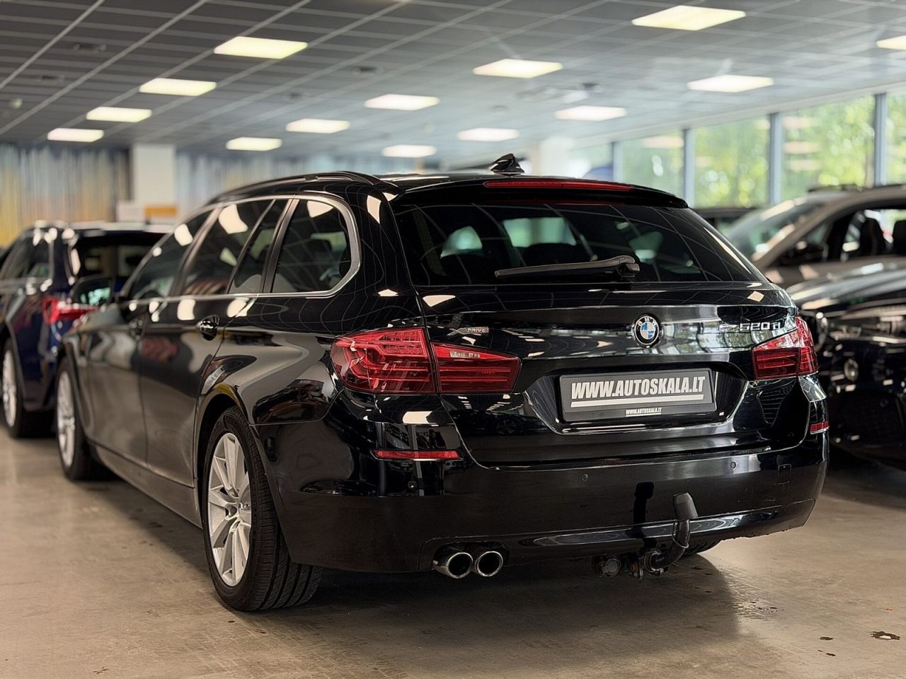 BMW 520 | 6