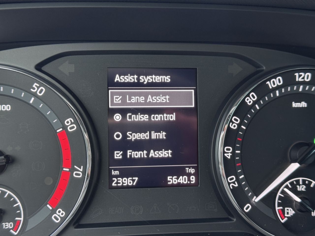 Skoda Octavia | 11