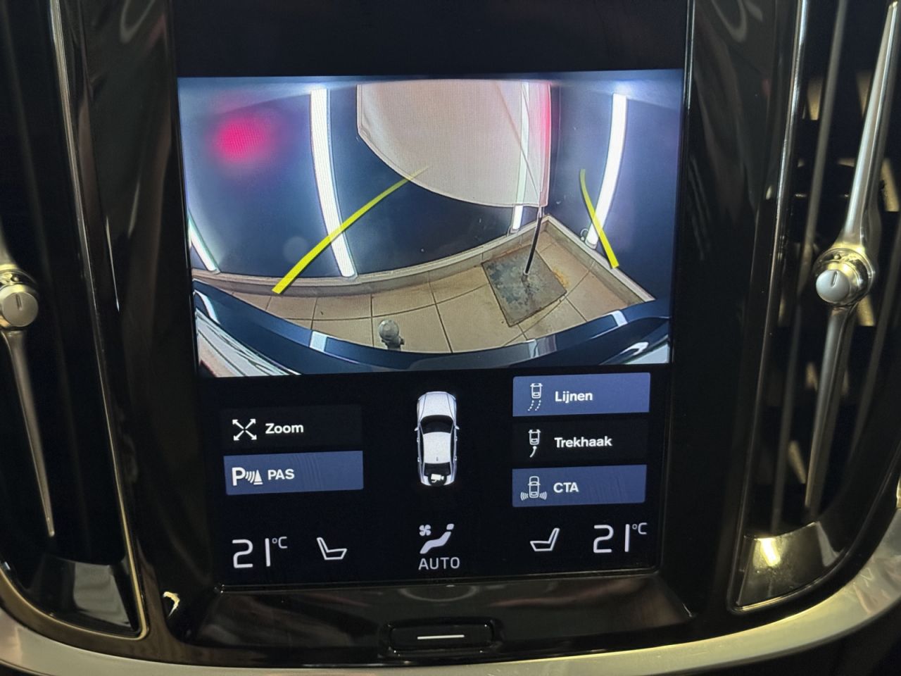 Volvo S60 | 24