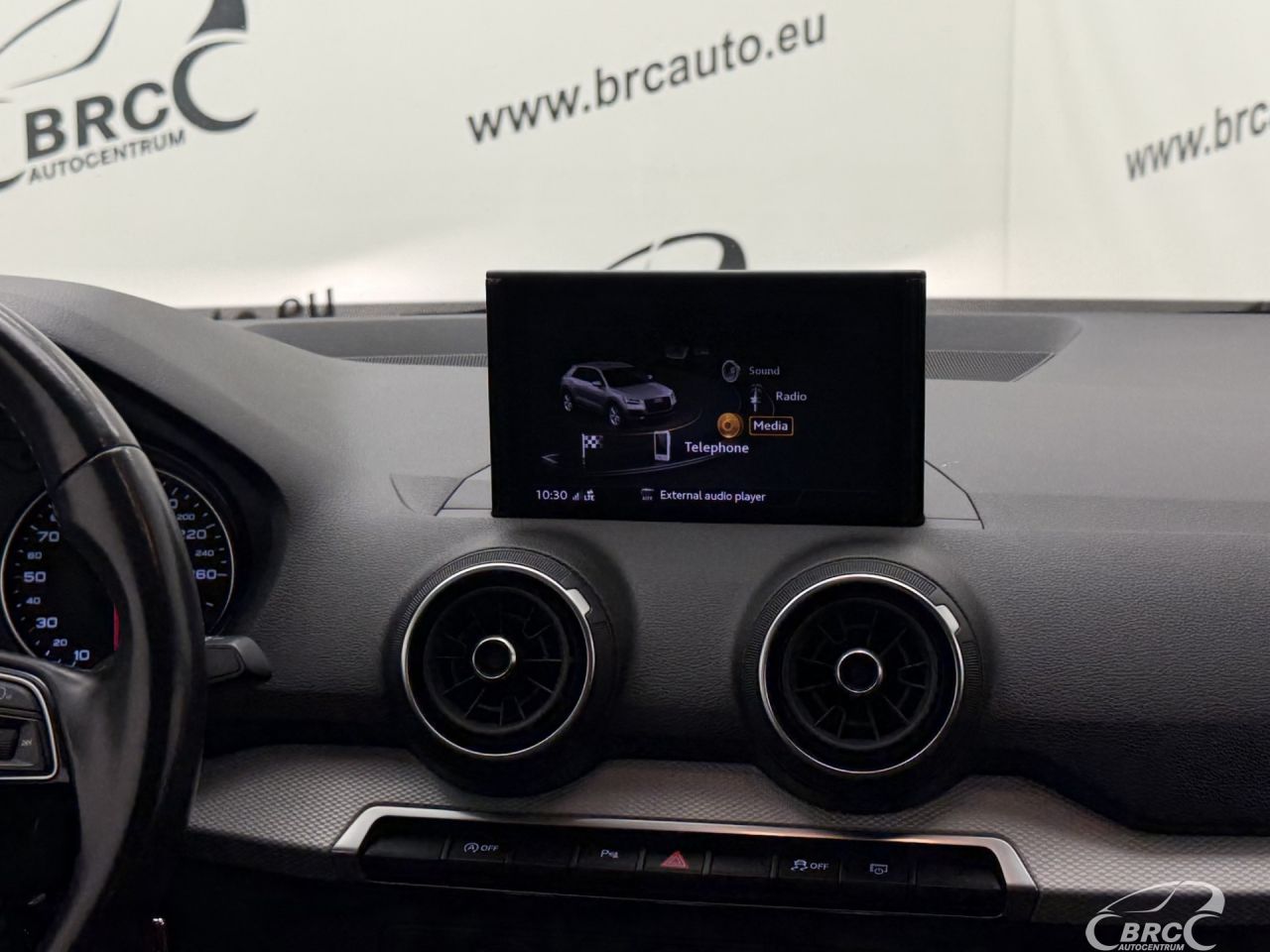 Audi Q2 | 14