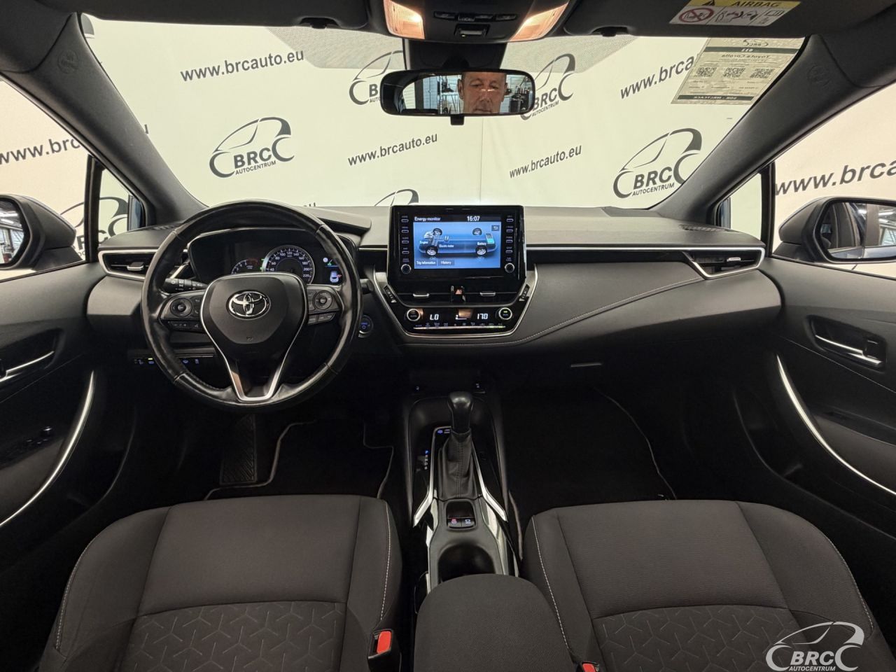 Toyota Corolla | 2