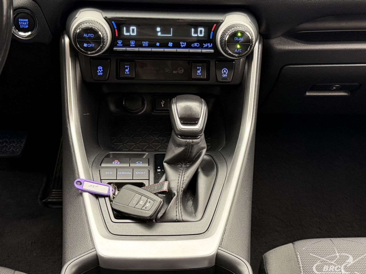 Toyota RAV4 | 15