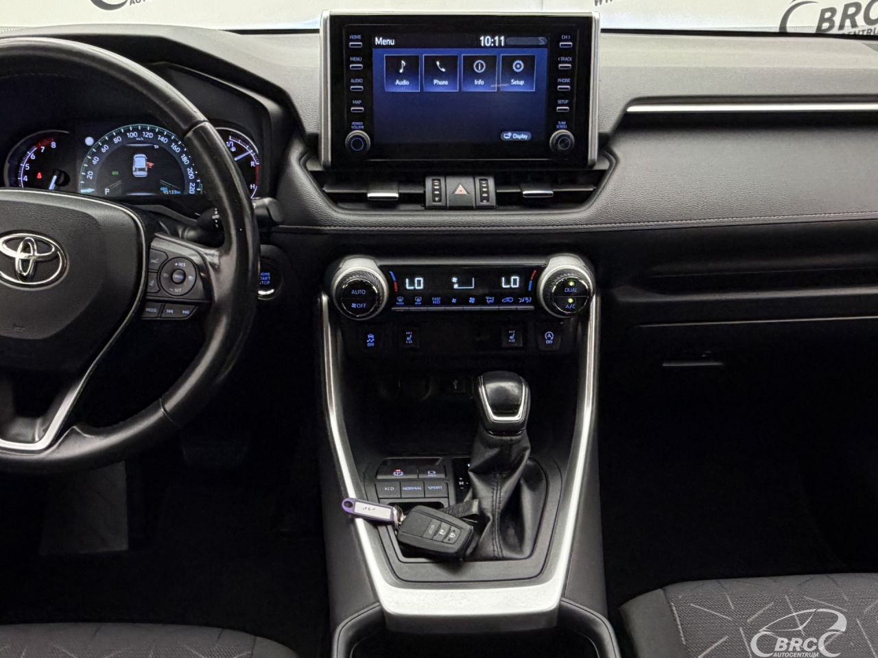 Toyota RAV4 | 13