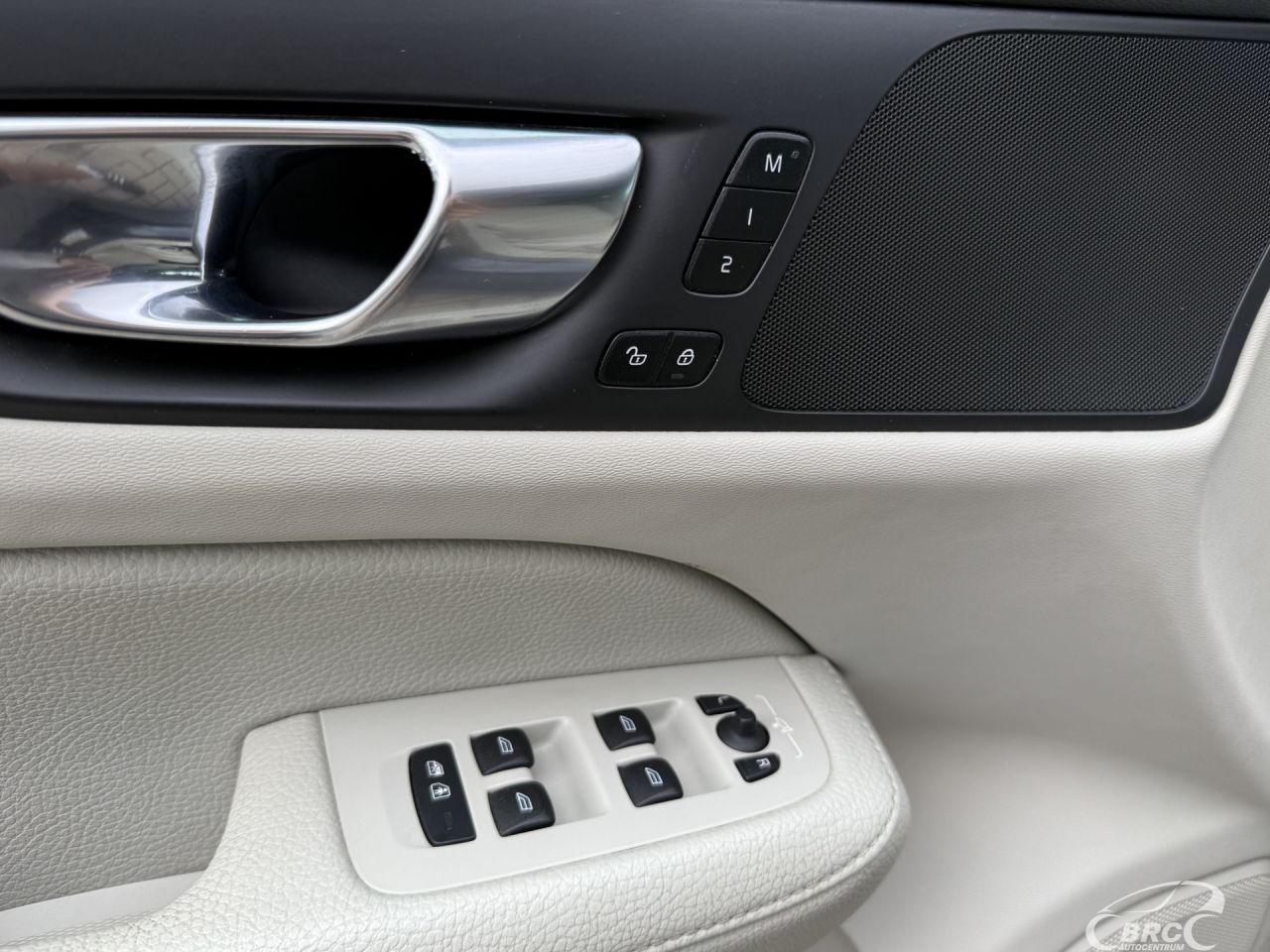 Volvo V60 | 13