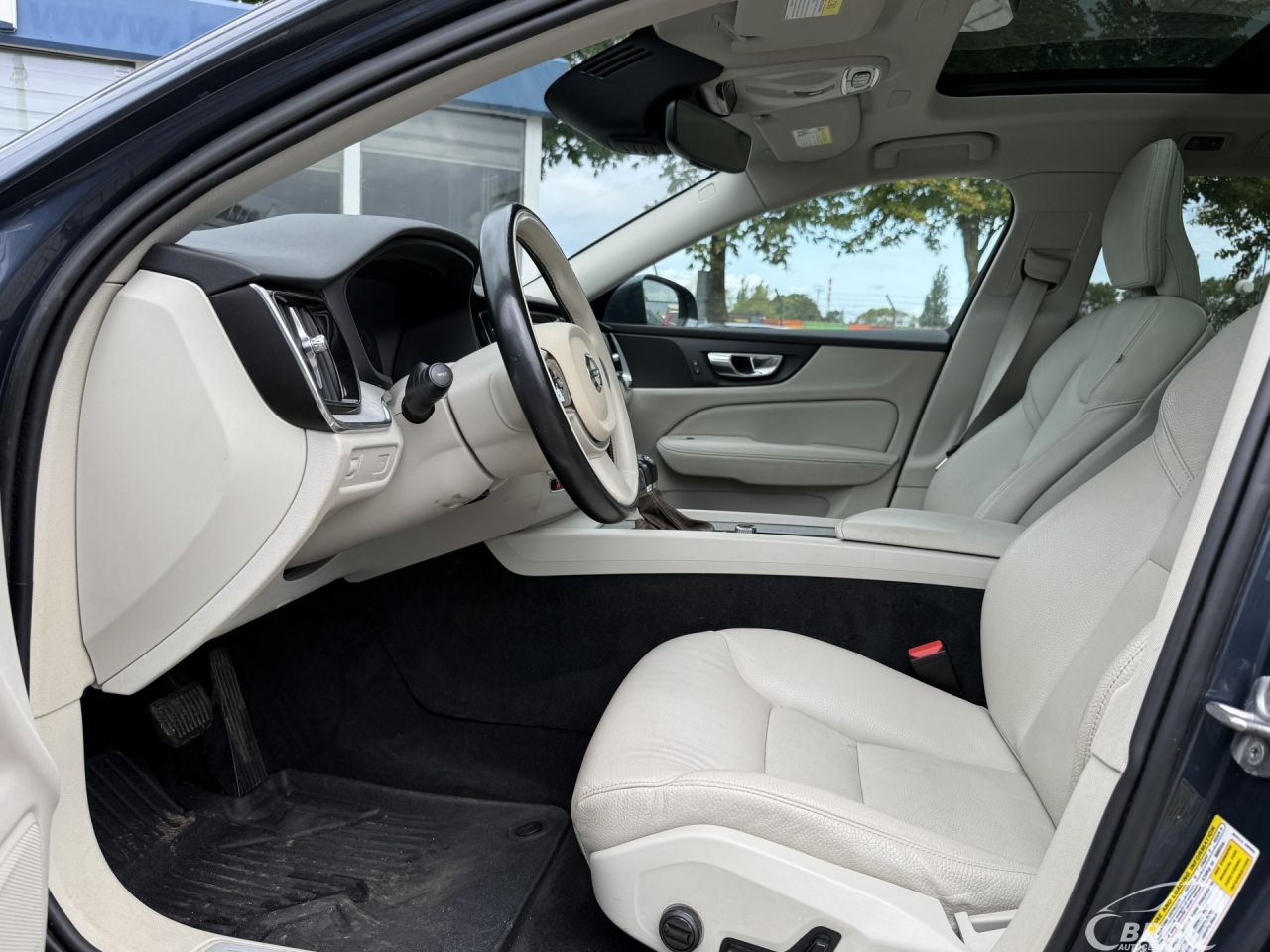 Volvo V60 | 15