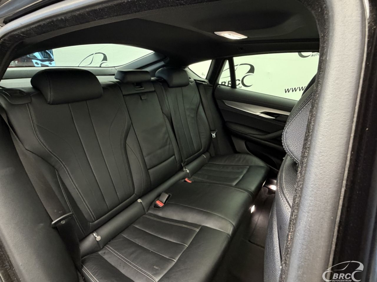 BMW X6 | 10