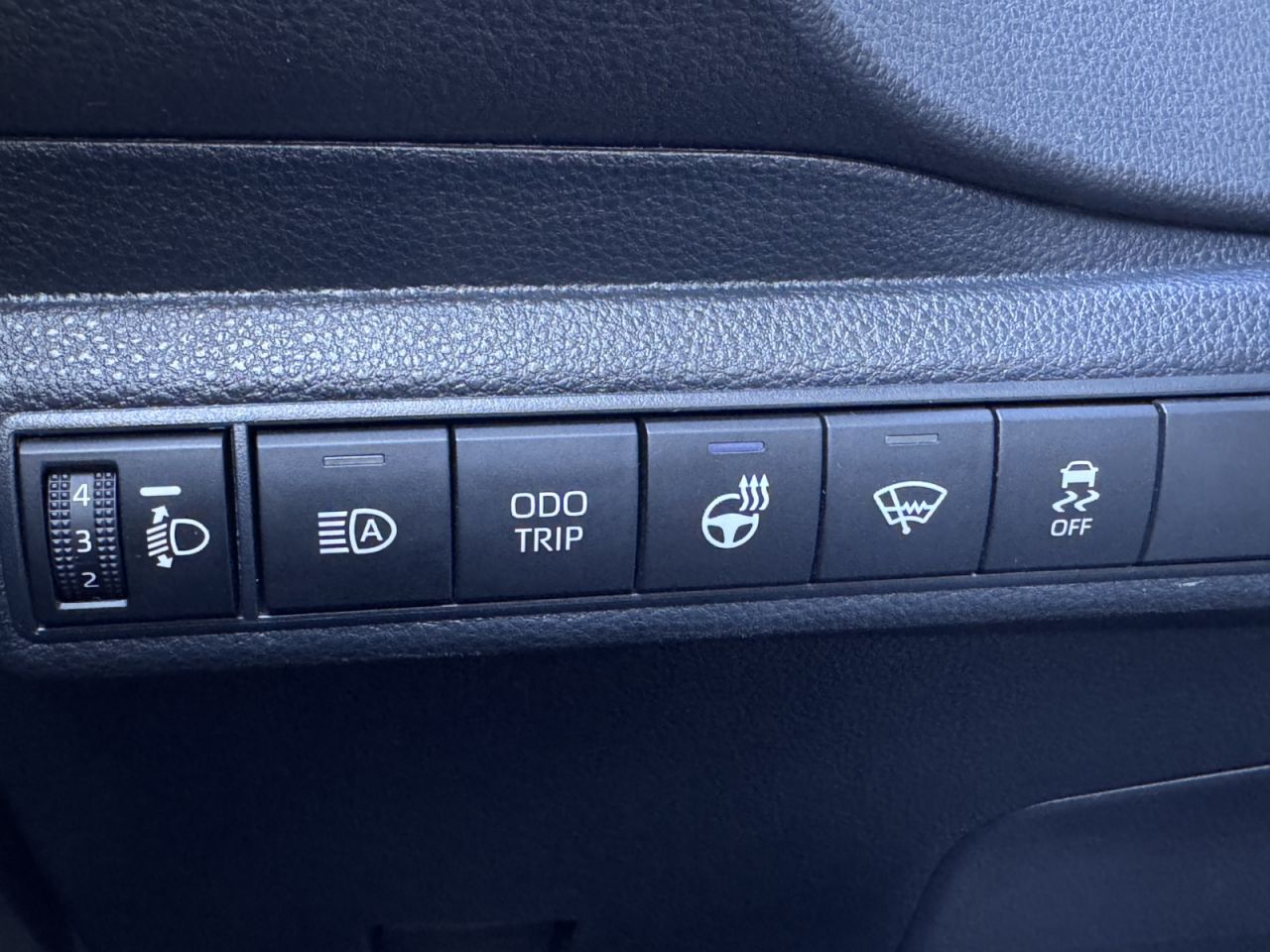 Toyota Corolla | 25