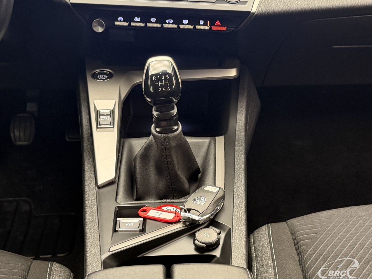 Peugeot 308 | 16